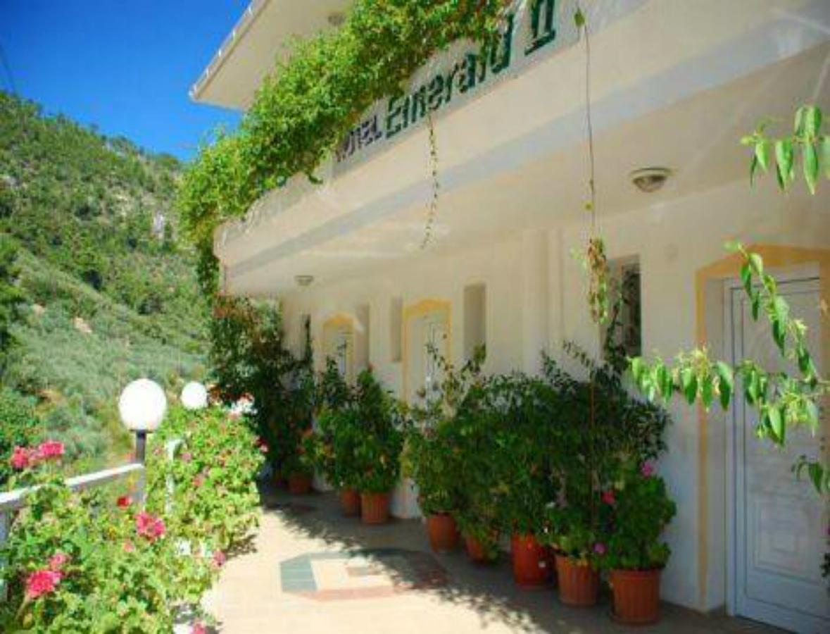 Hotel Emerald Chrysi Ammoudia ภายนอก รูปภาพ